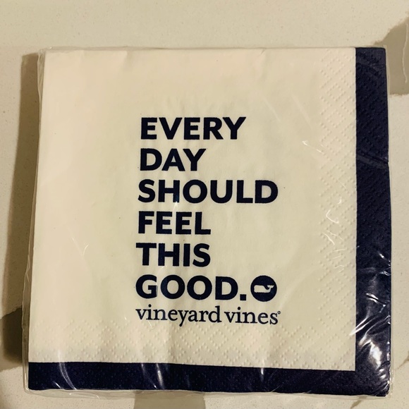 🐳 Vineyard Vines Paper Goods🐳 - Picture 4 of 4